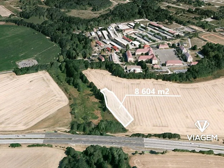 Prodej pole 8604 m²